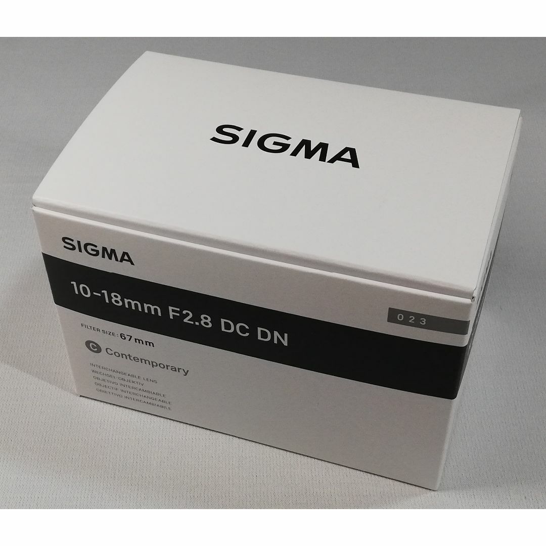 SIGMA(シグマ)の新品 シグマ 10-18ｍｍ F2.8 DC DN フジXマウント用 1年保証 スマホ/家電/カメラのカメラ(レンズ(ズーム))の商品写真