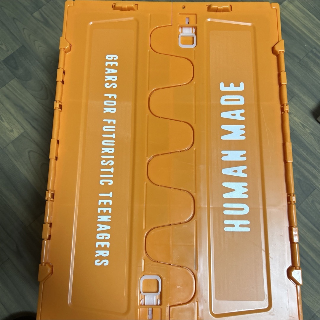 HUMAN MADE(ヒューマンメイド)のHUMANMADE 50L コンテナ オレンジ 中古品 インテリア/住まい/日用品の収納家具(ケース/ボックス)の商品写真