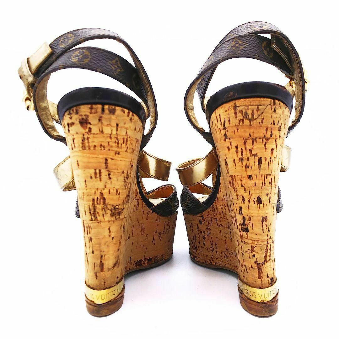 LOUIS VUITTON(ルイヴィトン)のルイヴィトン モノグラム ウェッジソール サンダル ゴールド レザー 23cm レディースの靴/シューズ(サンダル)の商品写真
