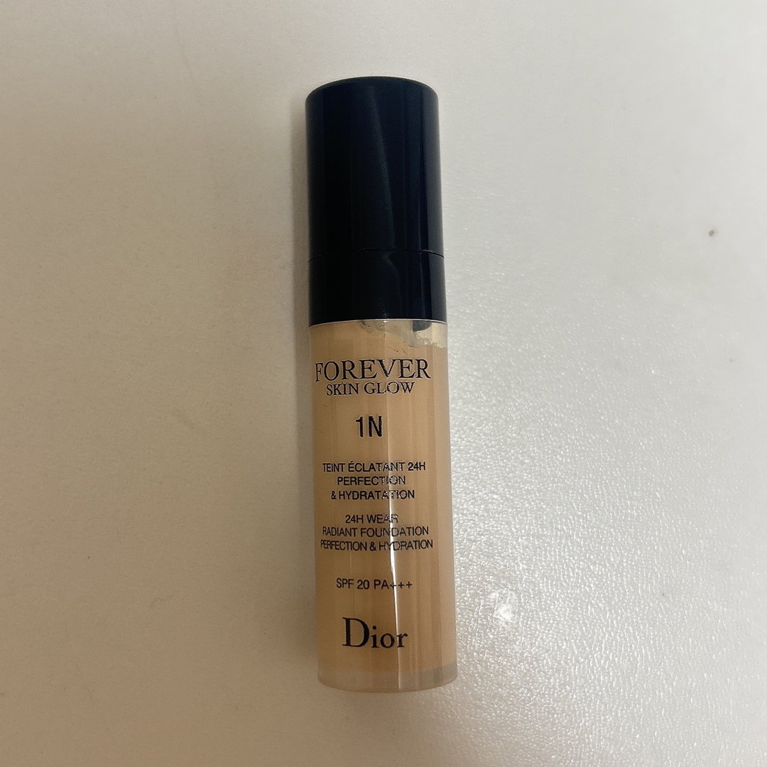 Dior(ディオール)のDIOR フォーエバーフルイドグロウ 1N 5ml コスメ/美容のベースメイク/化粧品(ファンデーション)の商品写真