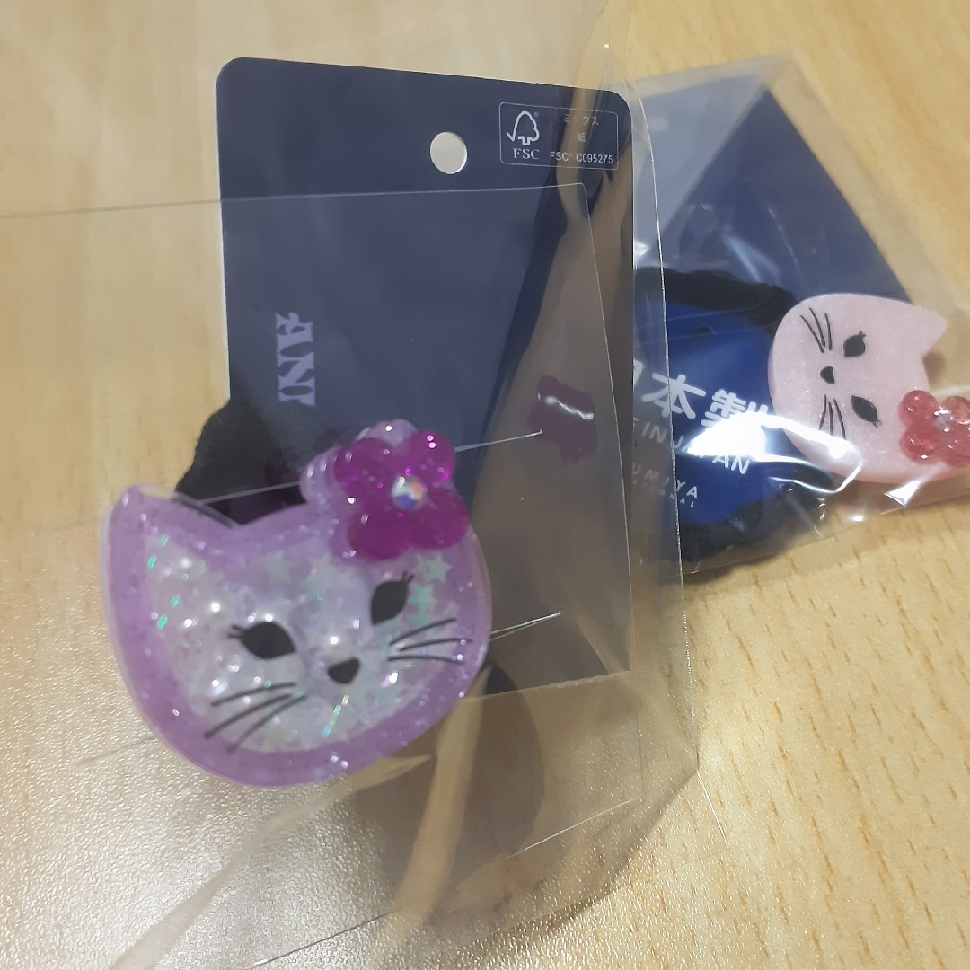 ANNA SUI mini(アナスイミニ)の,【新品】　アナスイミニ　ヘアゴム　ねこ キッズ/ベビー/マタニティのこども用ファッション小物(その他)の商品写真