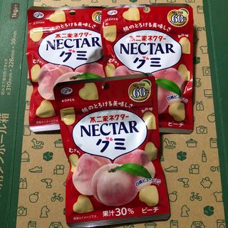 フジヤ(不二家)のjam様ご予約品　不二家ネクターグミ　NECTAR ピーチ　3袋(菓子/デザート)