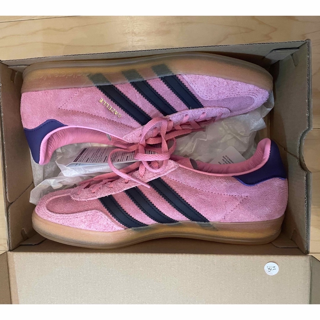 Originals（adidas）(オリジナルス)のadidas Gazelle Indoor ガゼル 24.0cm レディースの靴/シューズ(スニーカー)の商品写真