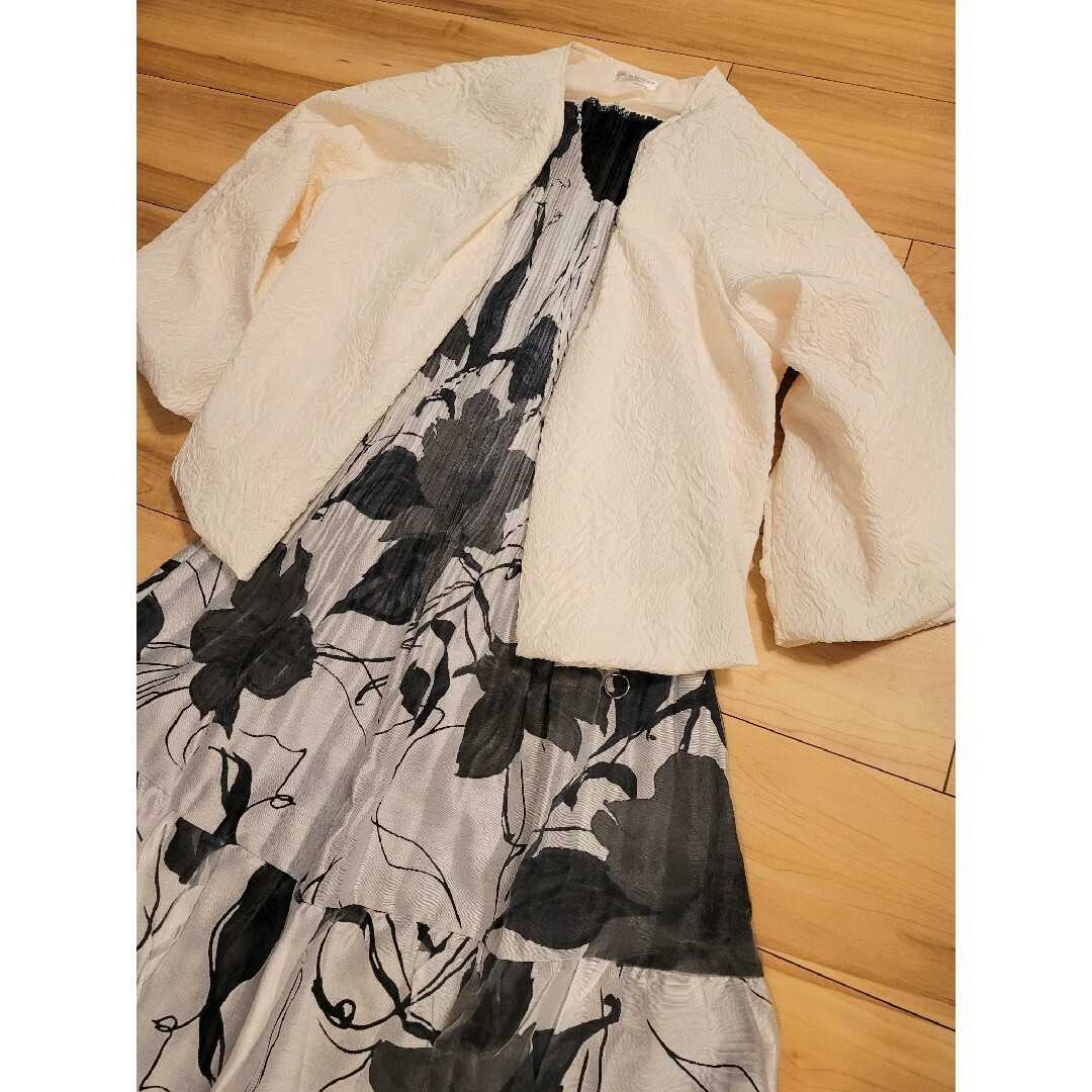 LA MONETラモネ トップス  アウター レディースのジャケット/アウター(その他)の商品写真