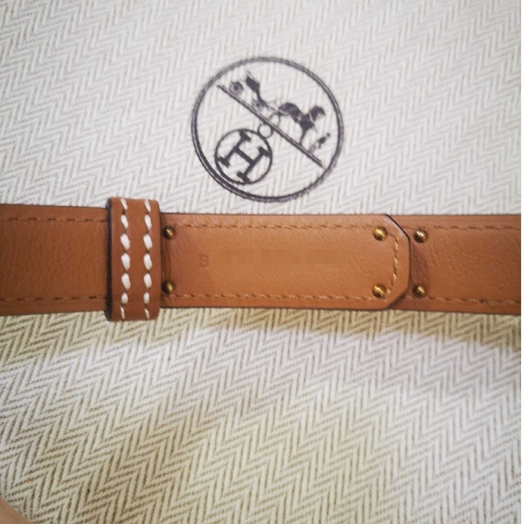 Hermes(エルメス)の【新品未使用品】HERMES　ケリーベルト　イエローゴールド金具 レディースのファッション小物(ベルト)の商品写真