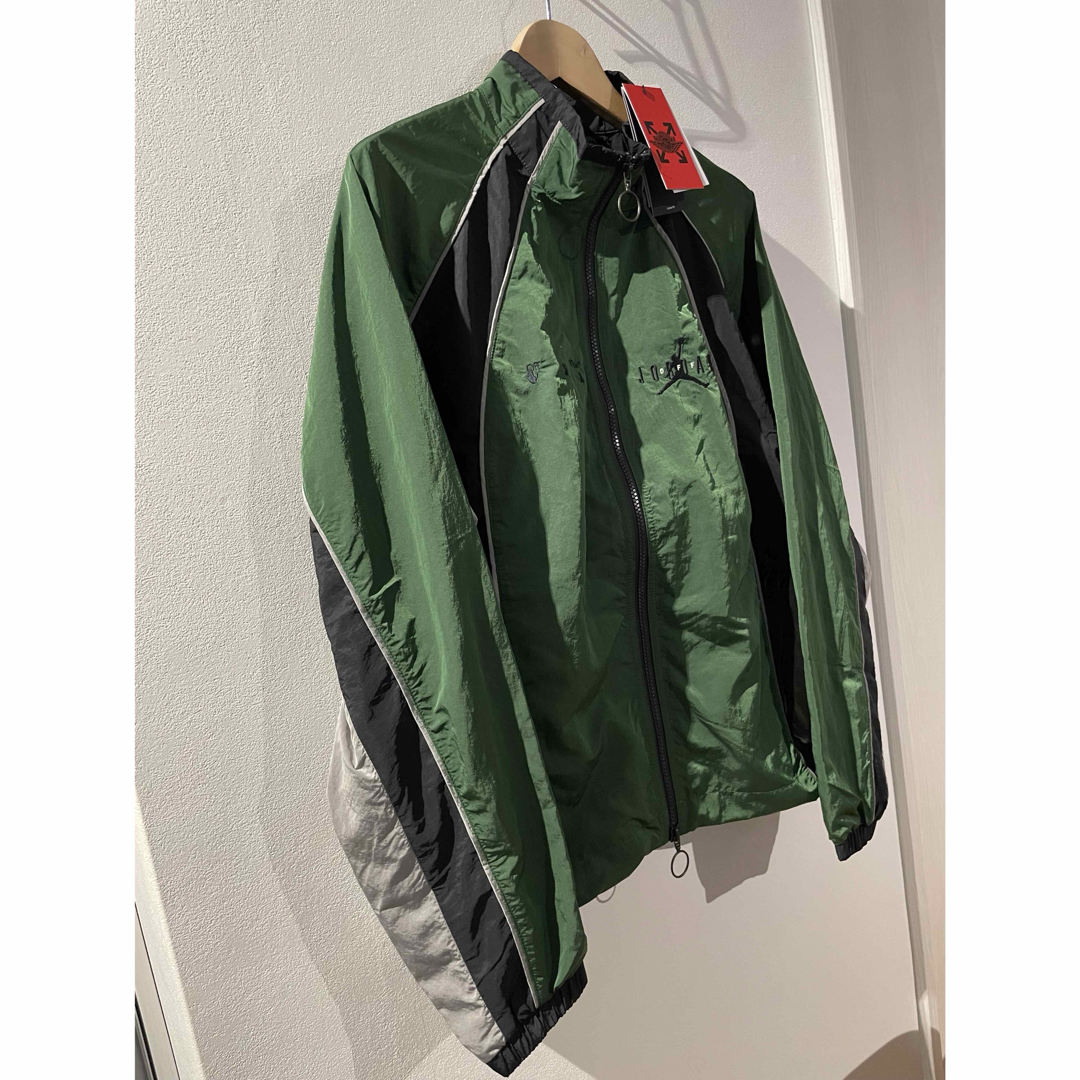 Jordan Brand（NIKE）(ジョーダン)の新品！JORDAN BRAND AS M J OW TRK JKT FOREST メンズのジャケット/アウター(ナイロンジャケット)の商品写真