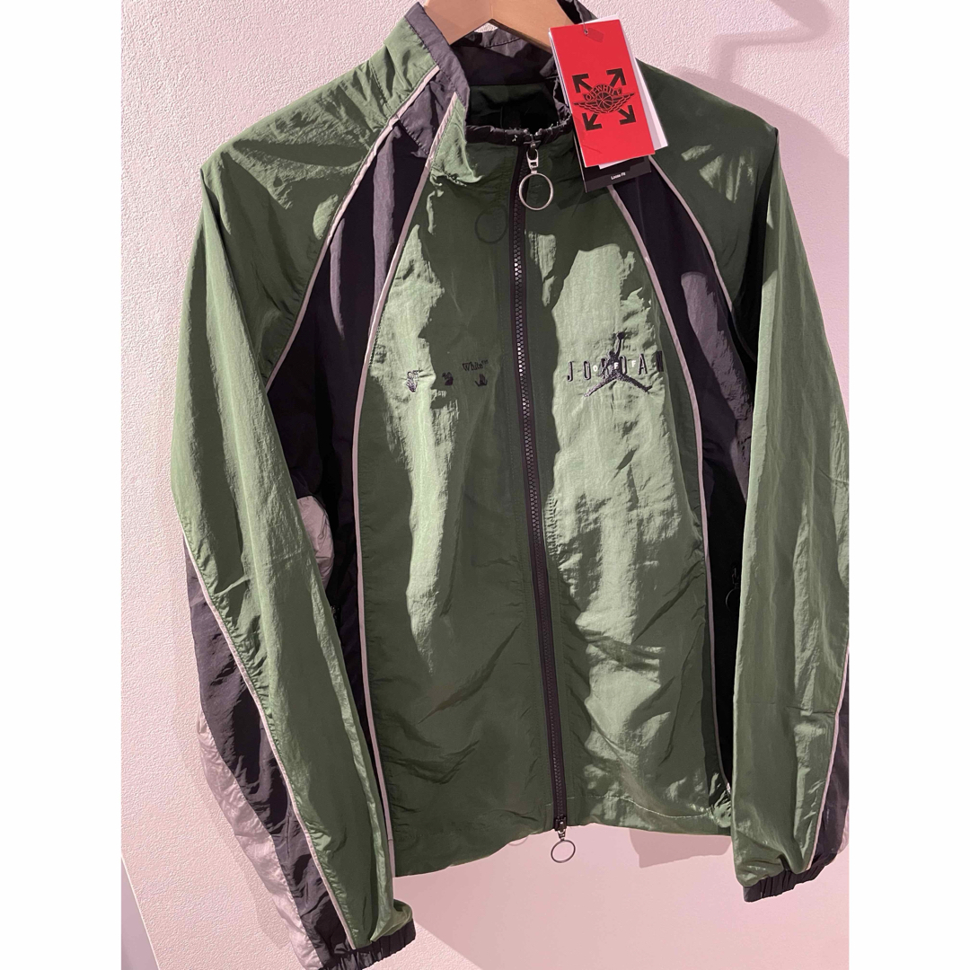 Jordan Brand（NIKE）(ジョーダン)の新品！JORDAN BRAND AS M J OW TRK JKT FOREST メンズのジャケット/アウター(ナイロンジャケット)の商品写真