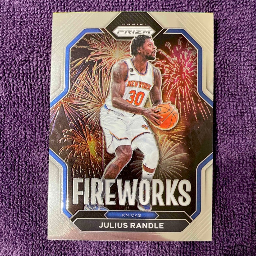 Julius Randle Prizm Fireworks NBA エンタメ/ホビーのトレーディングカード(シングルカード)の商品写真