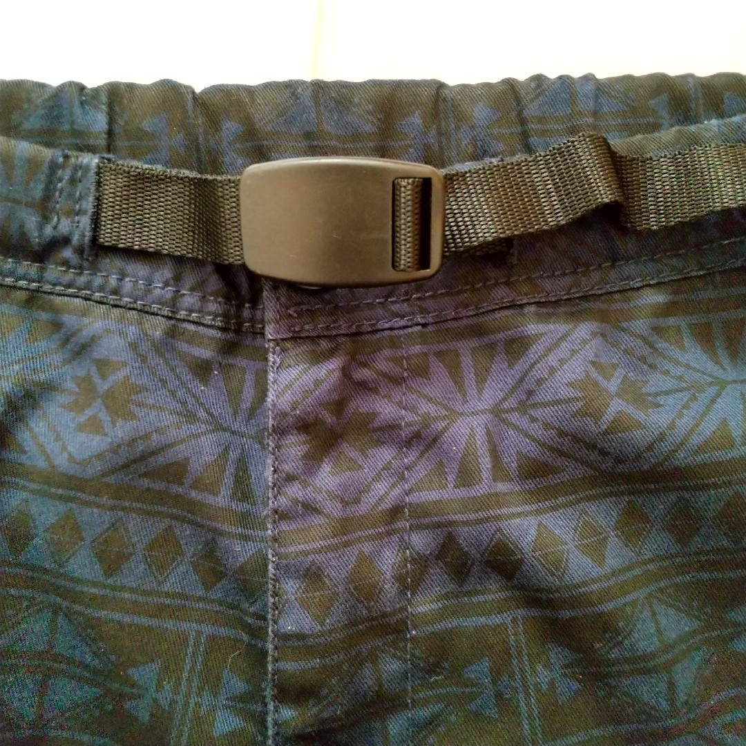 GERRY(ジェリー)のGERRY ハーフパンツ　M　メンズ　紺 メンズのパンツ(ショートパンツ)の商品写真