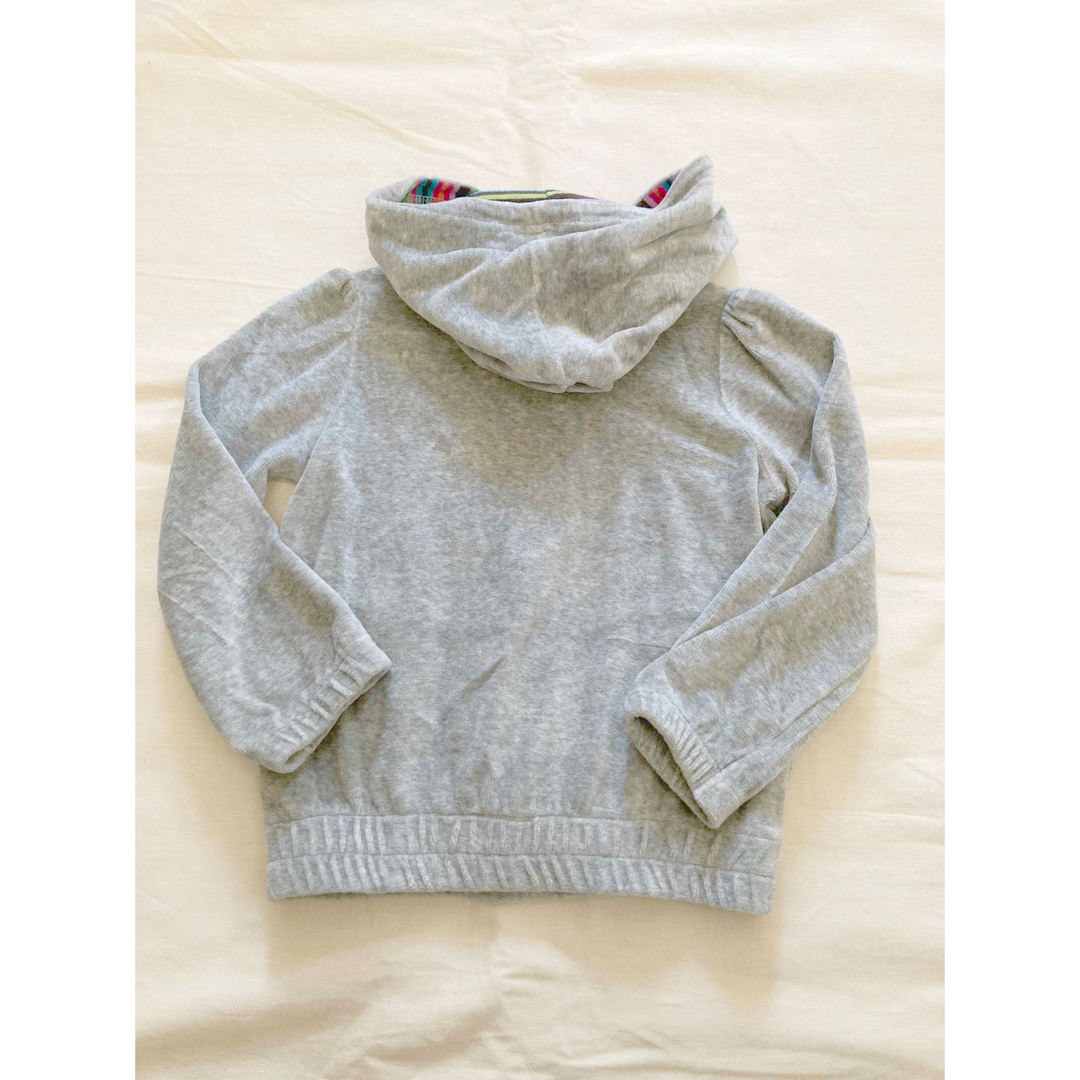 GAP(ギャップ)の【美品】baby GAP  ジップパーカー  95  グレー  ベロア生地  キッズ/ベビー/マタニティのキッズ服女の子用(90cm~)(ジャケット/上着)の商品写真