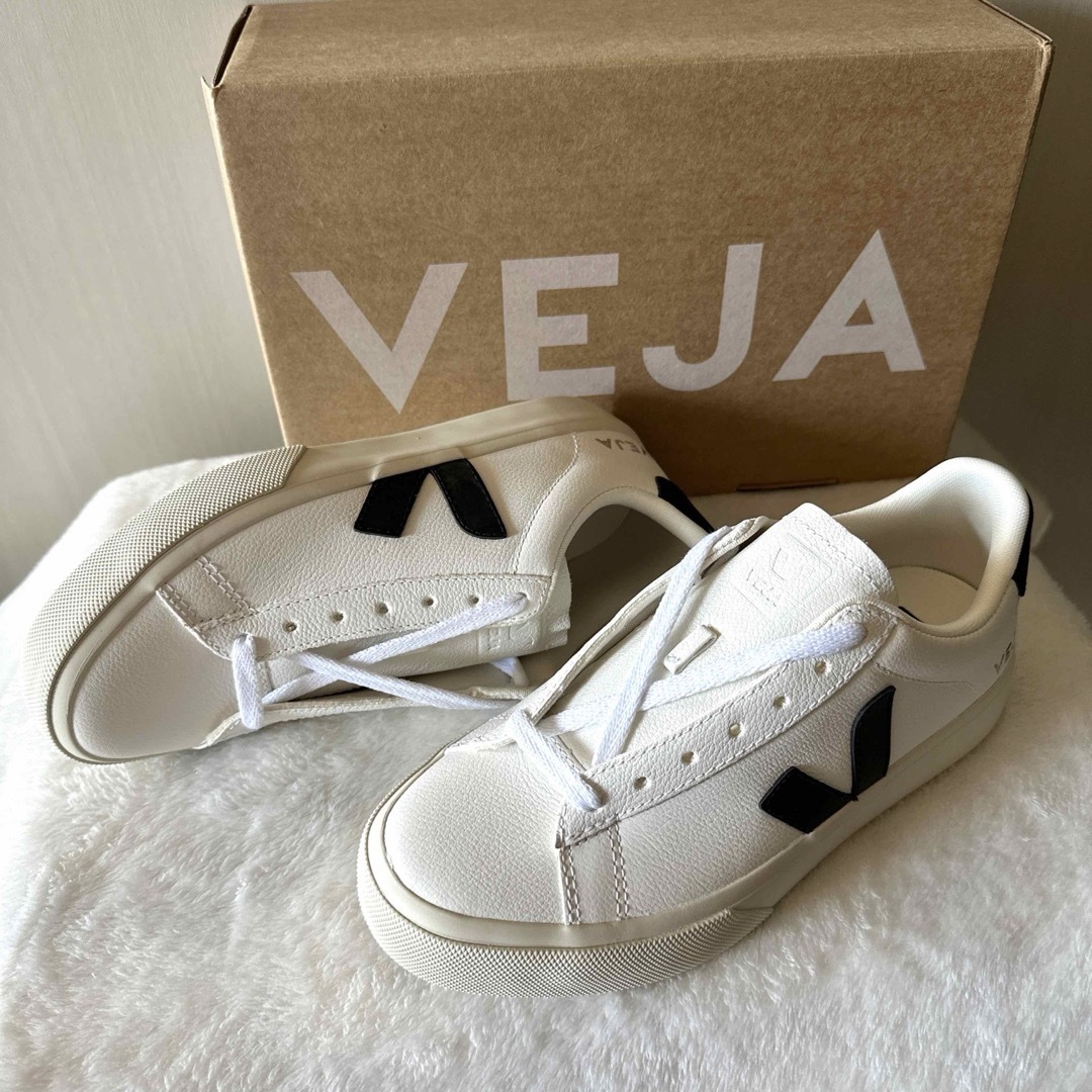 VEJA(ヴェジャ)のVEJA Campo EUR39 ヴェジャ　スニーカー　新品 レディースの靴/シューズ(スニーカー)の商品写真