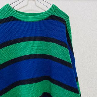 ギャップ(GAP)の美品　GAP オーバーサイズ ストライプ セーター　ボーダー(ニット/セーター)