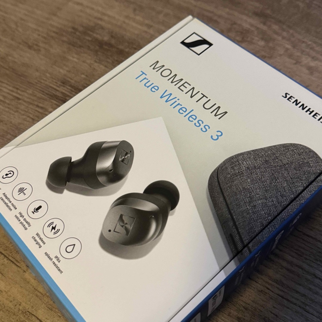 SENNHEISER(ゼンハイザー)のMOMENTUM True Wireless 3 （グラファイト） スマホ/家電/カメラのオーディオ機器(ヘッドフォン/イヤフォン)の商品写真