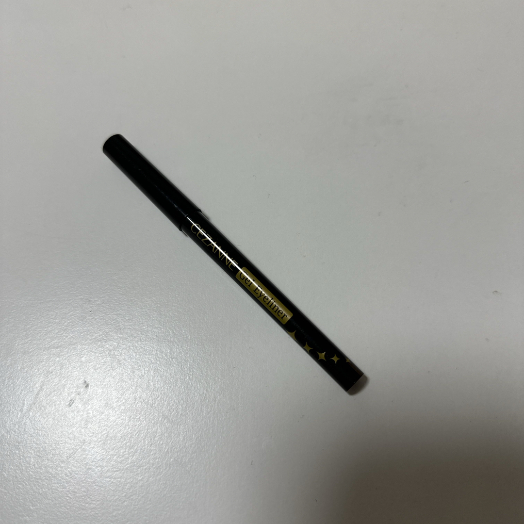CEZANNE(セザンヌ化粧品)(セザンヌケショウヒン)のセザンヌ ジェルアイライナー 10(0.1g) コスメ/美容のベースメイク/化粧品(アイライナー)の商品写真