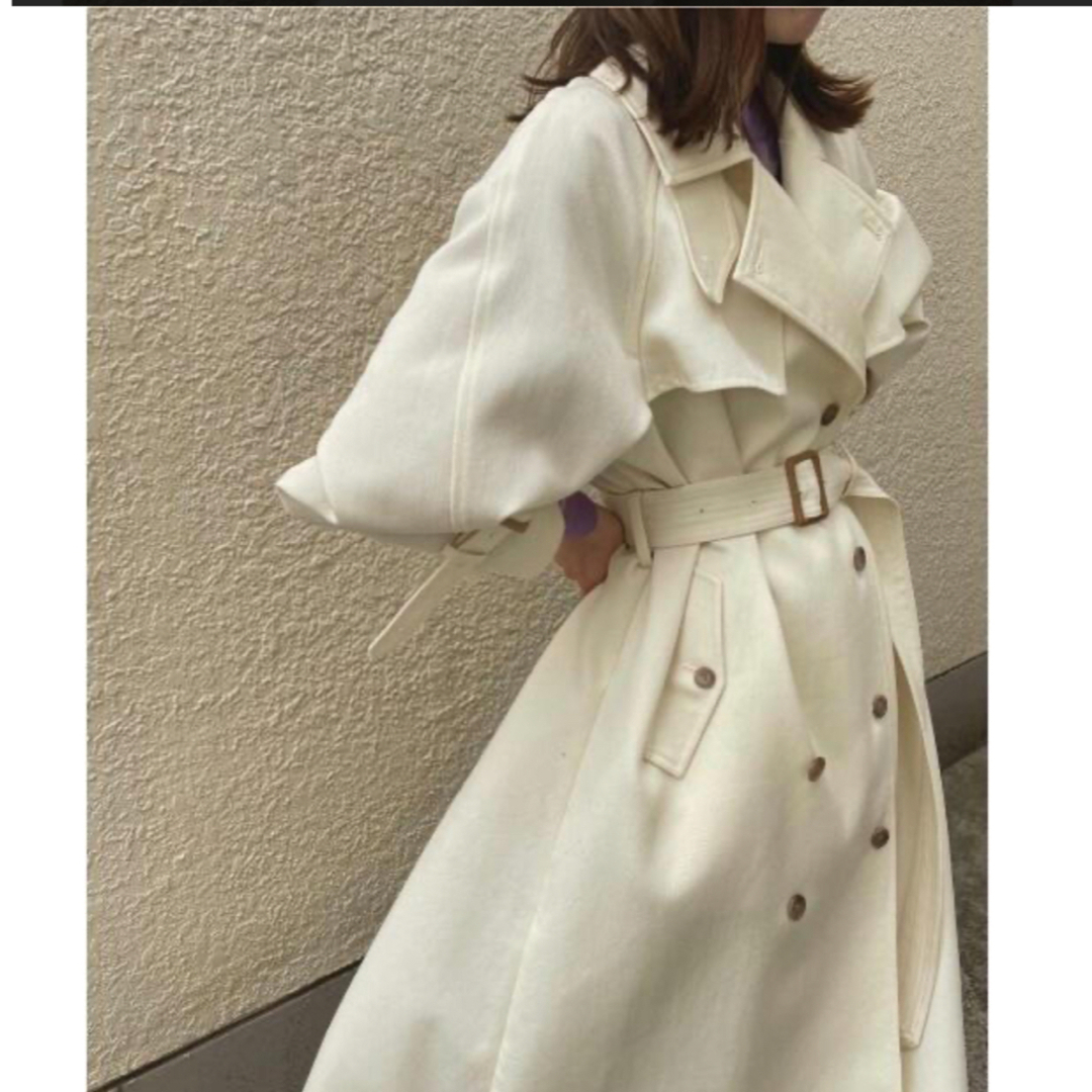 Ameri VINTAGE(アメリヴィンテージ)のAmeri VINTAGE SUPERIOR FLARE TRENCH COAT レディースのジャケット/アウター(トレンチコート)の商品写真