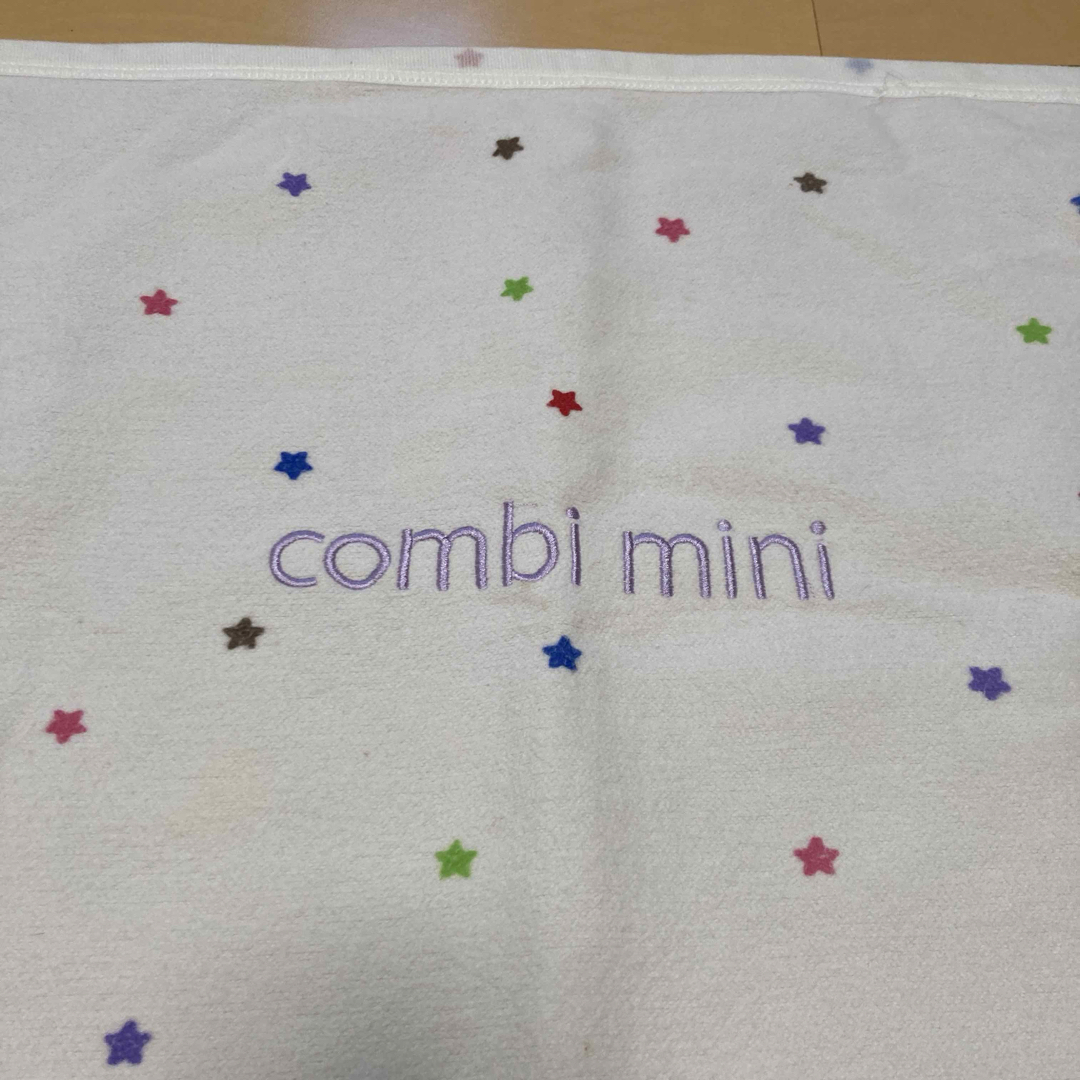 Combi mini(コンビミニ)の綿毛布  コンビミニ　 星　combi mini  キッズ/ベビー/マタニティの寝具/家具(毛布)の商品写真