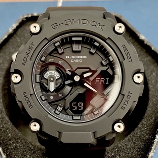 カシオ(CASIO)のカシオ　G-SHOCKアナログ腕時計　新品　海外モデル　カーボンコア　プレゼント(腕時計(アナログ))