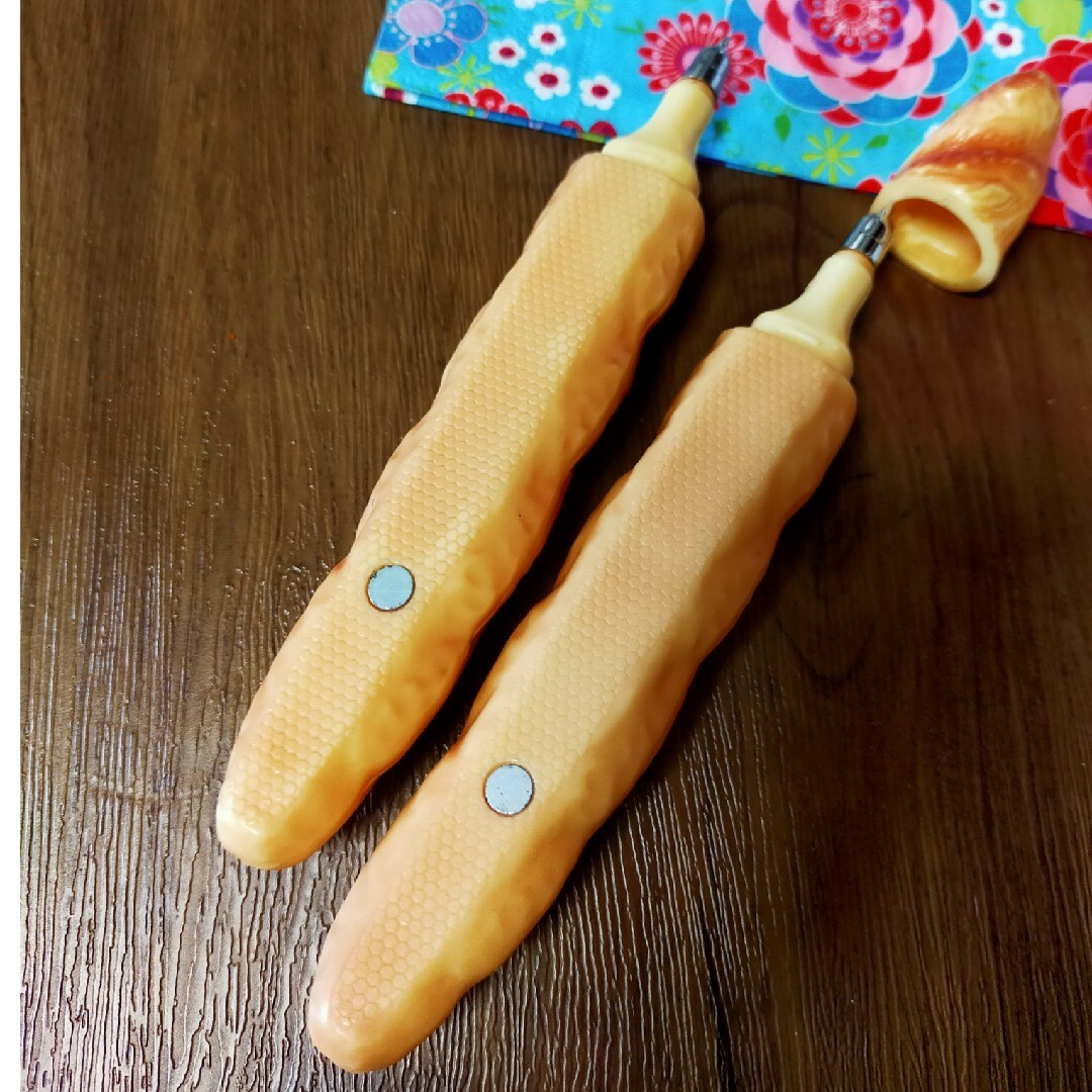 パン　パン好き　パンマニアの為のボールペン　2本セット エンタメ/ホビーのおもちゃ/ぬいぐるみ(キャラクターグッズ)の商品写真