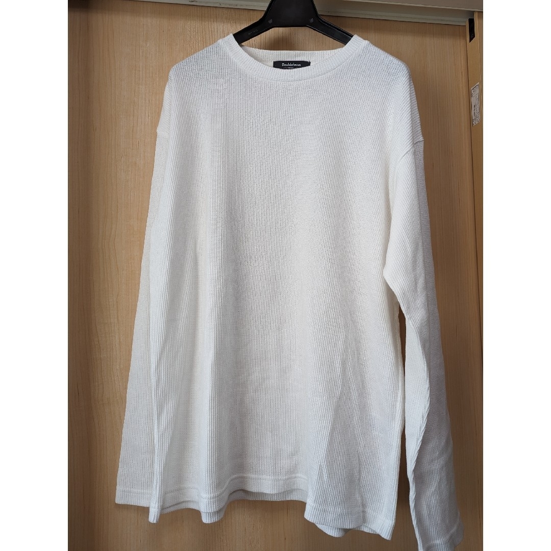 Tシャツ　長袖　ホワイト メンズのトップス(Tシャツ/カットソー(七分/長袖))の商品写真