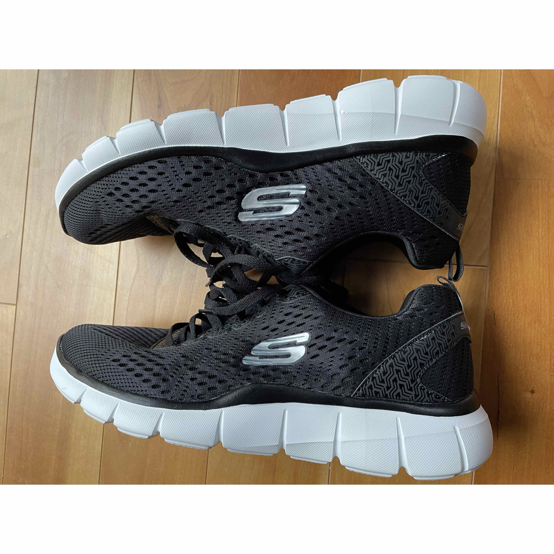 SKECHERS(スケッチャーズ)のSKECHERS LITE-WEIGHT  メンズの靴/シューズ(スニーカー)の商品写真