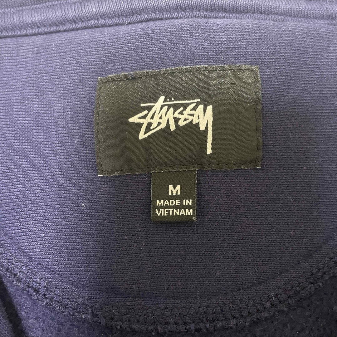 STUSSY(ステューシー)の【コムドットゆうた着用 】 STUSSY  刺繍 ハーフジップ スウェット 紺 メンズのトップス(スウェット)の商品写真