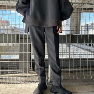 エンフォルド(ENFOLD)のENFOLD SLIM STRAIGHT-TROUSERS 36サイズ(カジュアルパンツ)