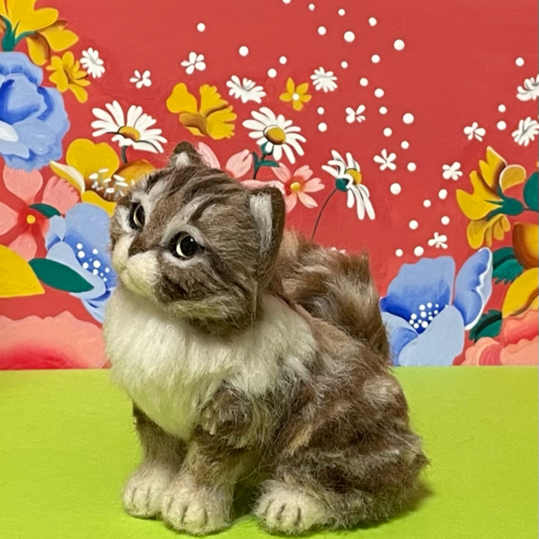 羊毛フェルト　猫 ハンドメイドのぬいぐるみ/人形(ぬいぐるみ)の商品写真