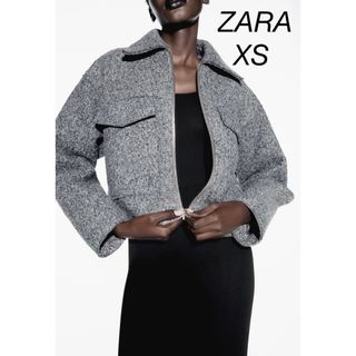 ザラ(ZARA)のZARA ブークレ クロップド ジャケット(ブルゾン)