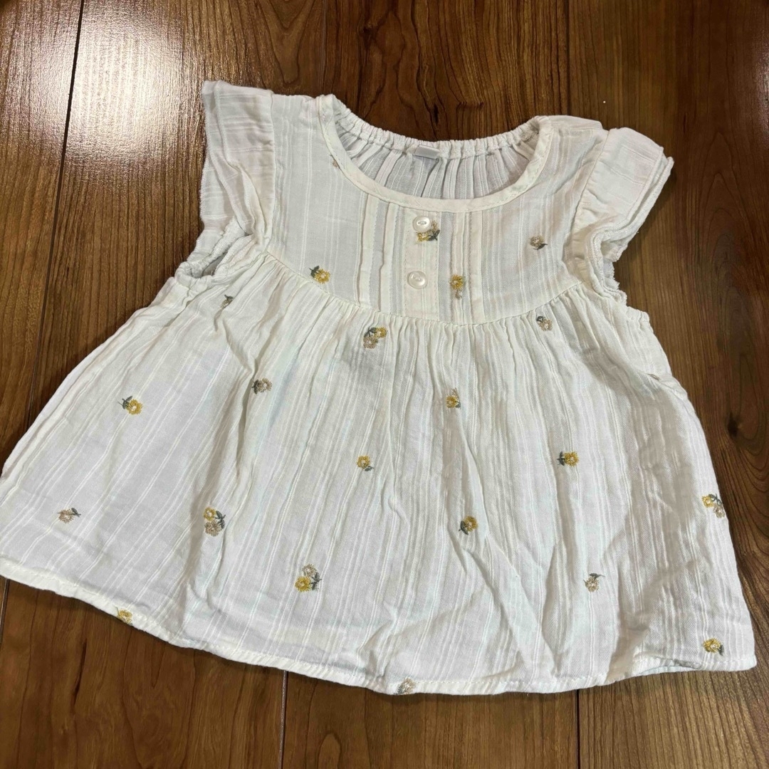 しまむら(シマムラ)のjuo ジュオ　トップス　90cm キッズ/ベビー/マタニティのキッズ服女の子用(90cm~)(Tシャツ/カットソー)の商品写真