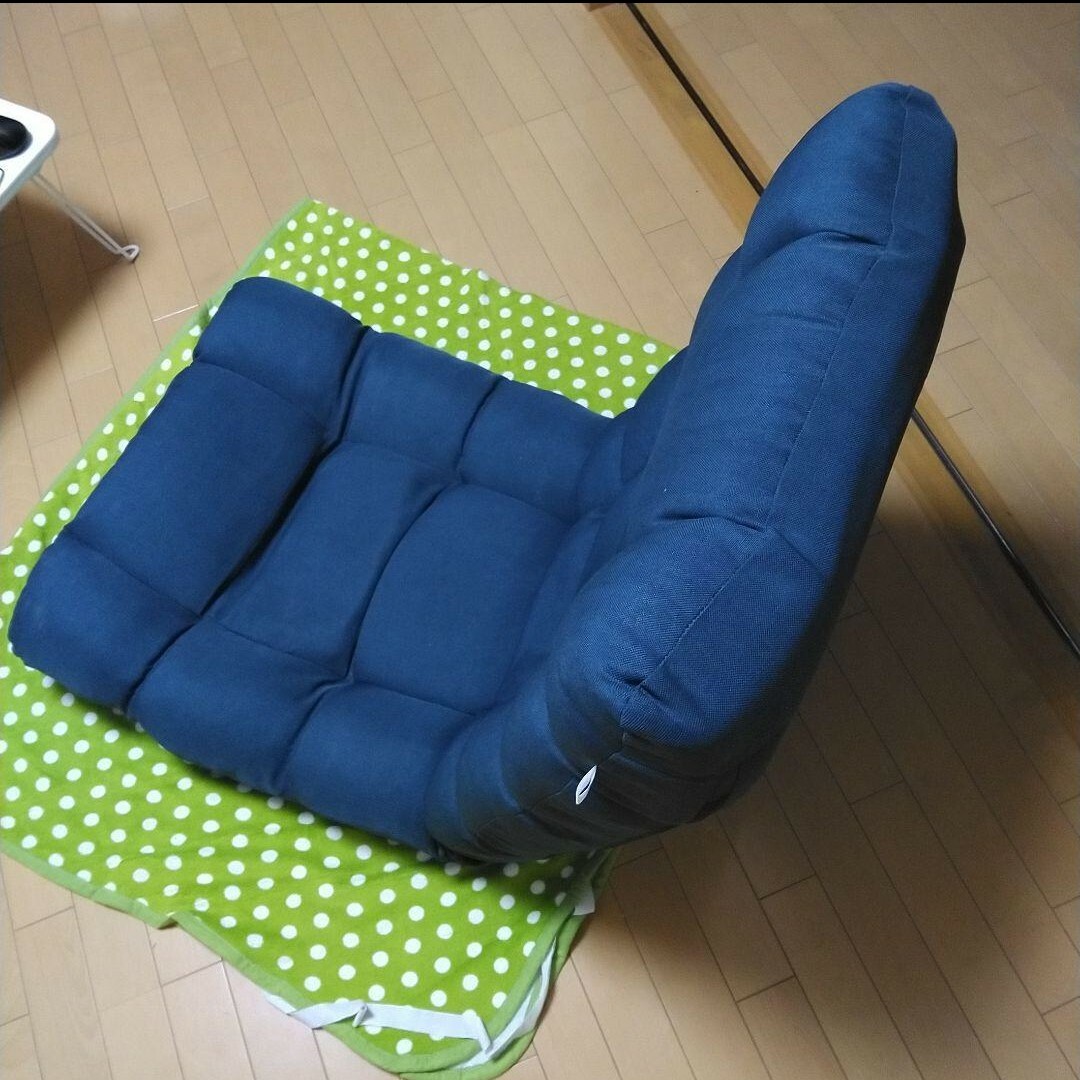 リーネ　ゆったりハイバック座椅子　ネイビー インテリア/住まい/日用品の椅子/チェア(座椅子)の商品写真