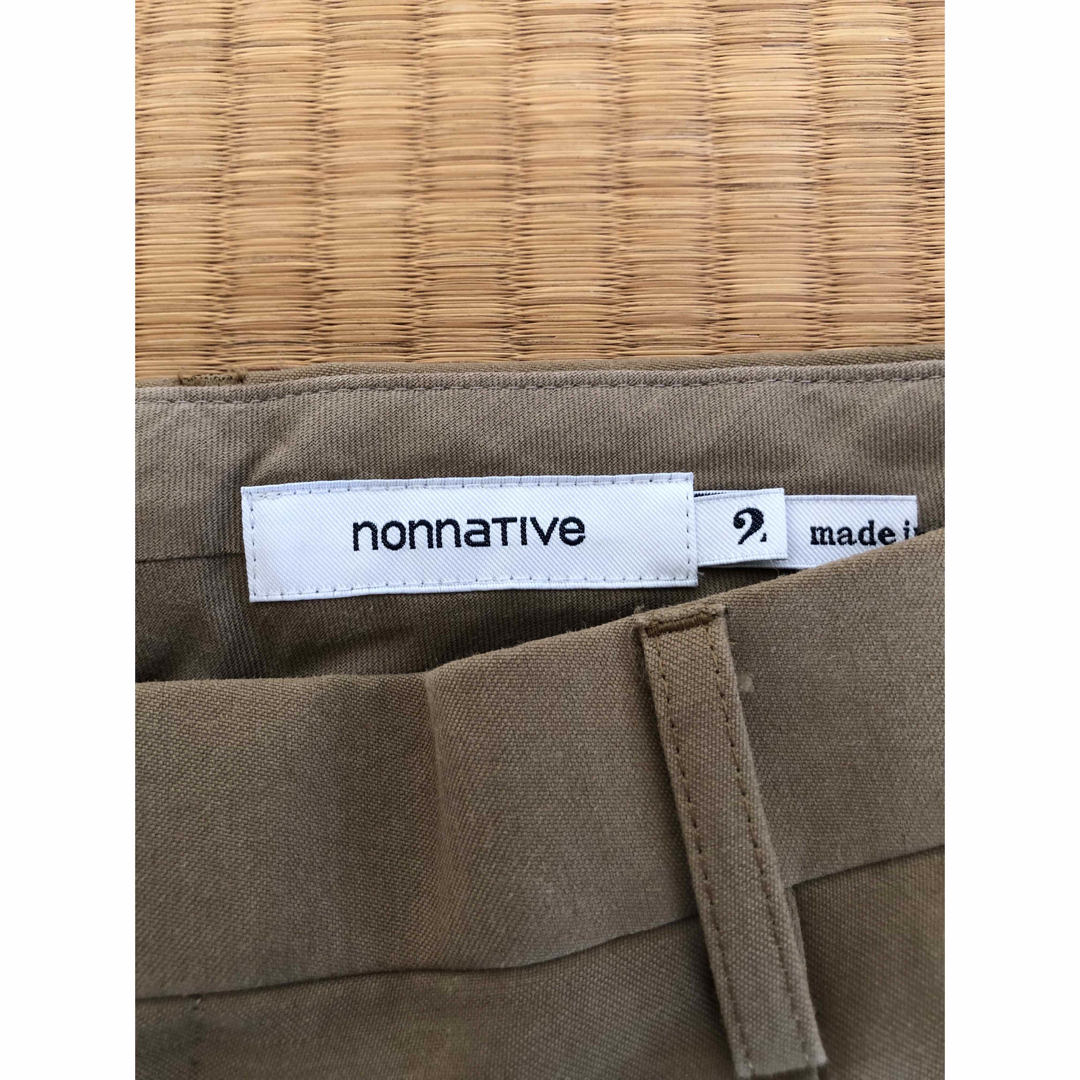 nonnative(ノンネイティブ)のnonnative DWELLER SLACKS DICROS AIRO® 茶 メンズのパンツ(スラックス)の商品写真