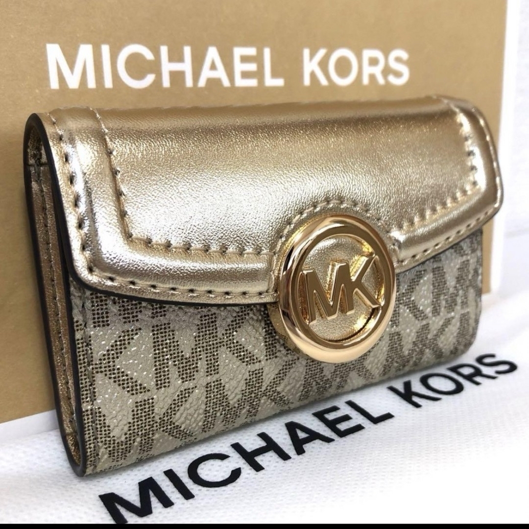 Michael Kors(マイケルコース)のMICHAEL KORS キーケース (GOLD) レディースのファッション小物(キーケース)の商品写真
