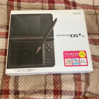 ニンテンドーDS(ニンテンドーDS)のニンテンドー　dsi ll 本体　ダーク　ブラウン　ダークブラウン(携帯用ゲーム機本体)