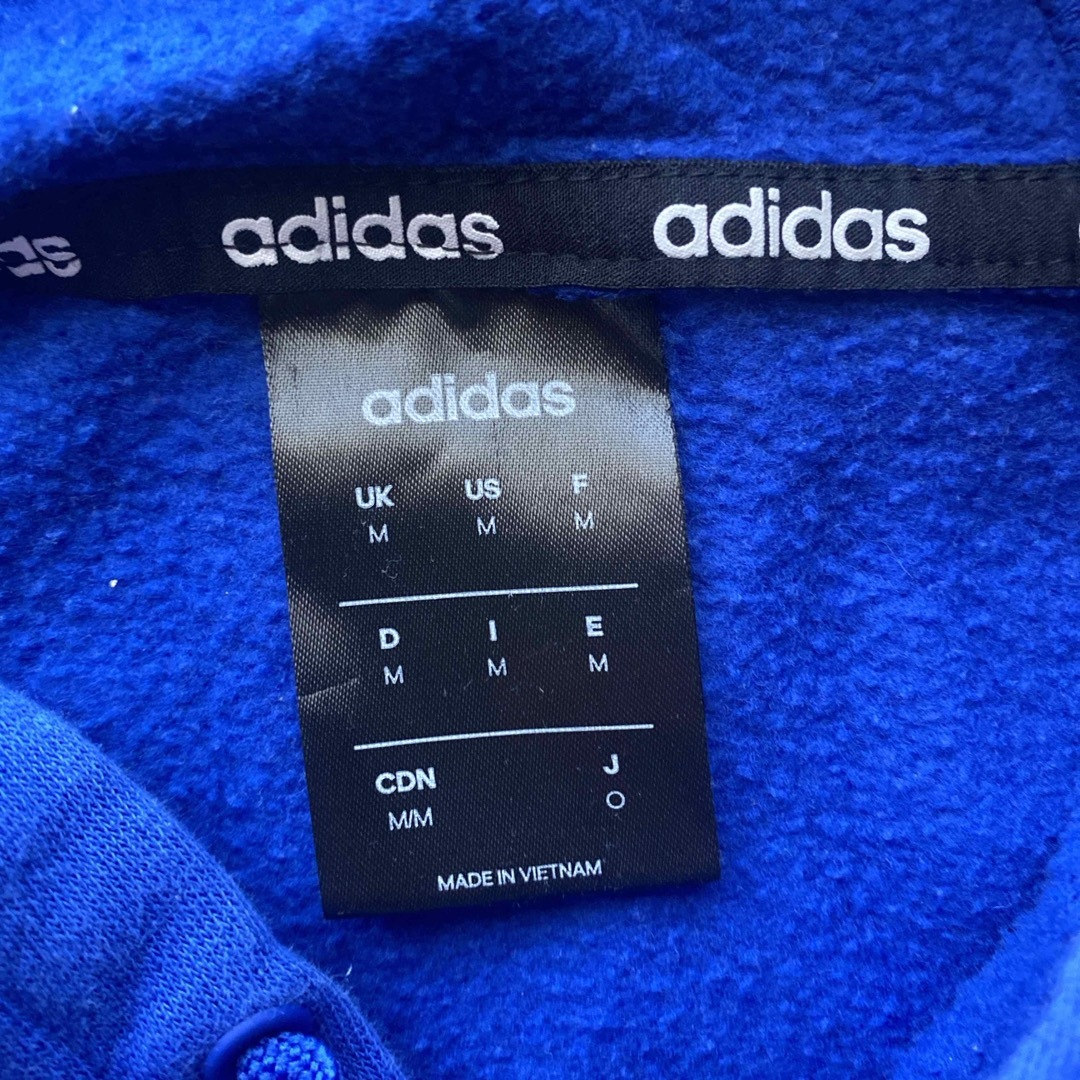 adidas(アディダス)のadidas 裏起毛パーカー レディースのトップス(パーカー)の商品写真