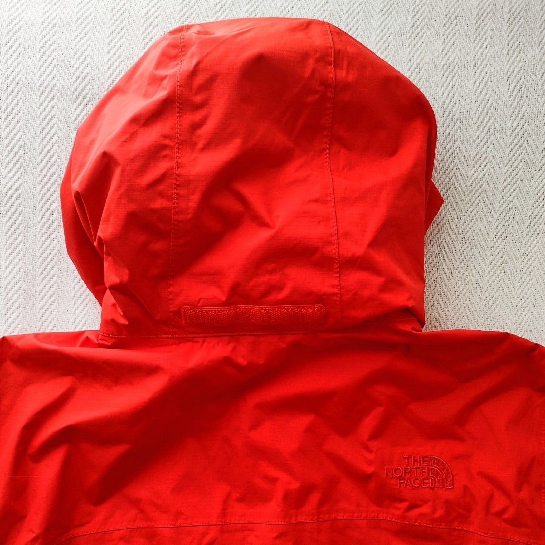 THE NORTH FACE(ザノースフェイス)の【新品】ザ・ノース・フェイス THE NORTH FACE  NF0A2VD5 メンズのジャケット/アウター(その他)の商品写真