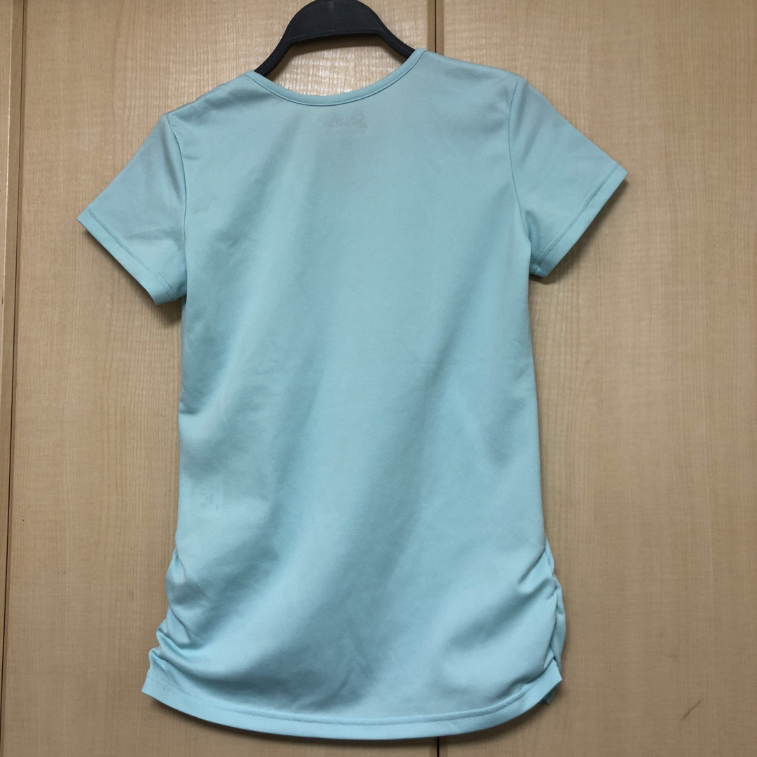 Srixon(スリクソン)のSRIXON 半袖Tシャツ Mサイズ スポーツ/アウトドアのテニス(ウェア)の商品写真
