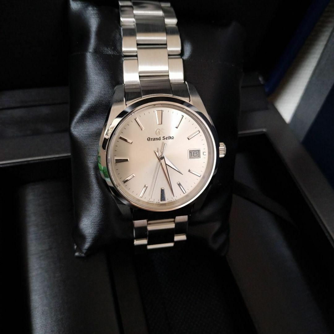 Grand Seiko(グランドセイコー)の【美品】グランドセイコー SEIKO SBGP009 9F85-0AC0シルバー メンズの時計(腕時計(アナログ))の商品写真