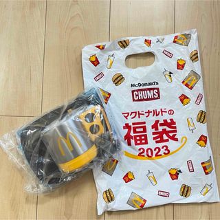 マクドナルド - マクドナルドの福袋2023 マクドナルド×CHUMS グッズ4点セット