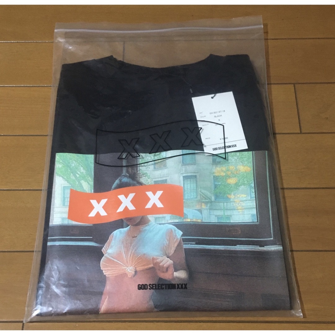 GOD SELECTION XXX(ゴッドセレクショントリプルエックス)の新品 GOD SELECTION XXX ベラ・ハディッド Tシャツ S 黒 メンズのトップス(Tシャツ/カットソー(半袖/袖なし))の商品写真