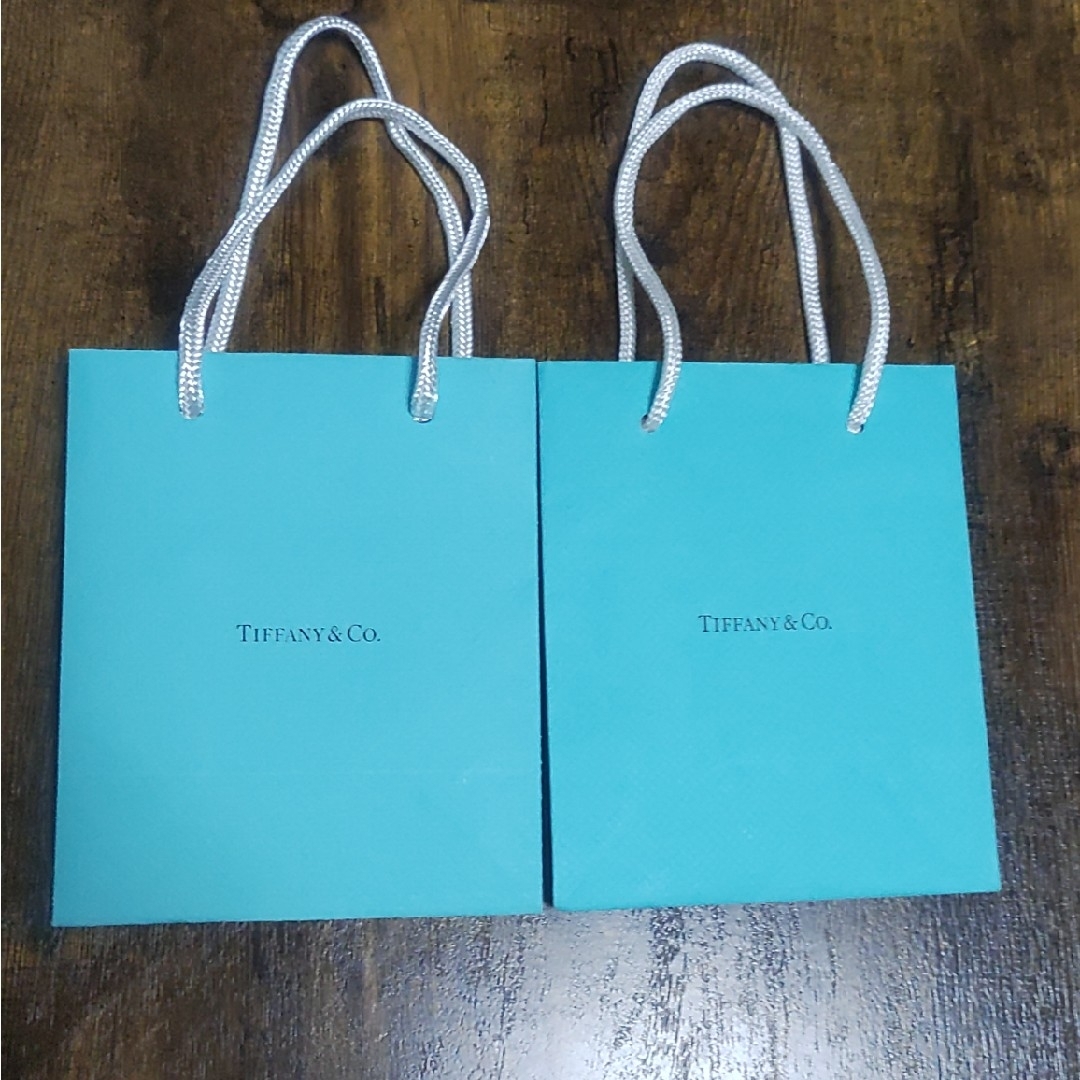 Tiffany & Co.(ティファニー)のTIFFANY& CO. ショップ袋2枚セット レディースのバッグ(ショップ袋)の商品写真