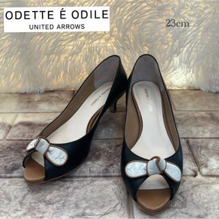 オデットエオディール(Odette e Odile)の極美品　ODETTE E ODILE レザー オープントゥ　パンプス　23cm(ハイヒール/パンプス)