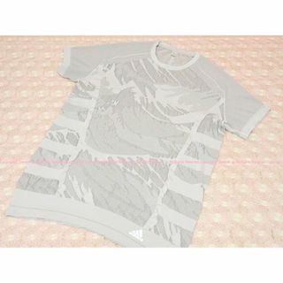 アディダス(adidas)のadidas アディダス パーレイ クールなカモフラ 半袖 プルオーバー ②/L(Tシャツ/カットソー(半袖/袖なし))