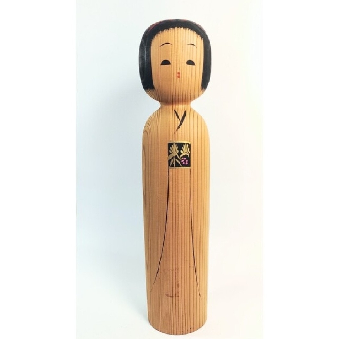 秋田伝統　又五郎作　手彫り　こけし　郷土玩具　伝統こけし　美術工芸品　30cm エンタメ/ホビーの美術品/アンティーク(彫刻/オブジェ)の商品写真