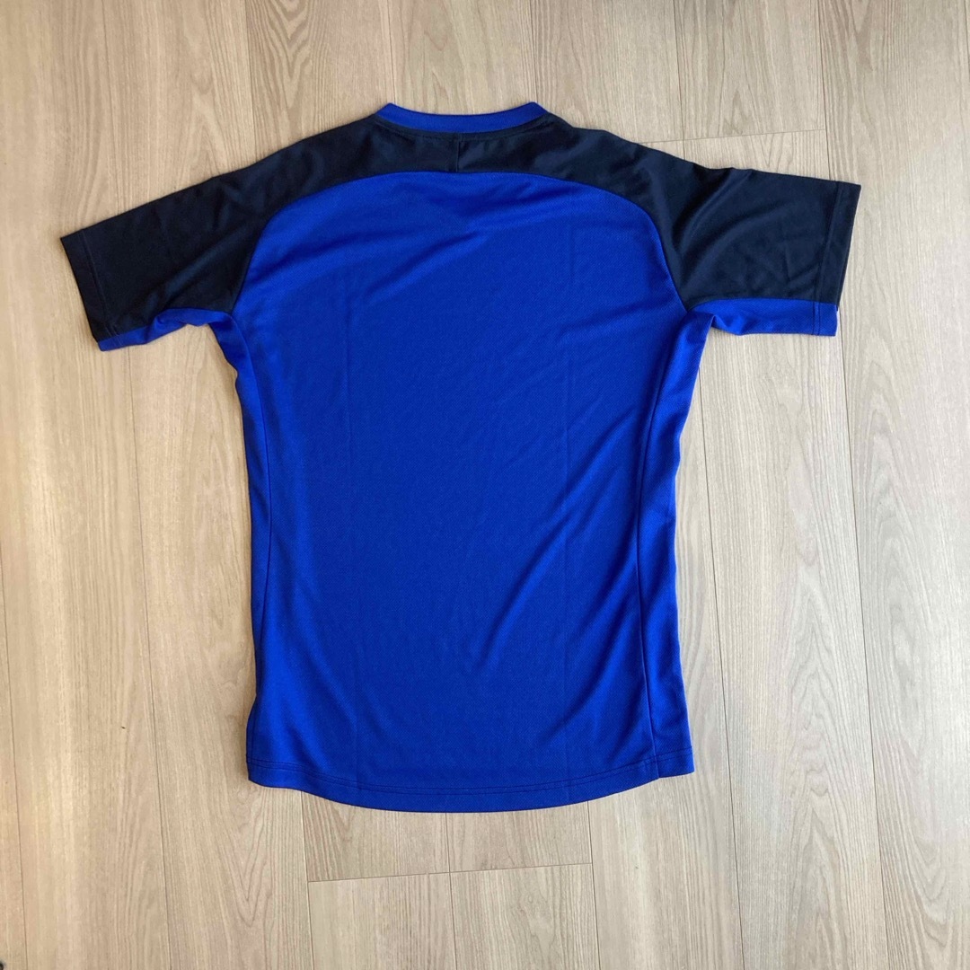 MIZUNO(ミズノ)のミズノトレーニングウェア　Tシャツ　メンズ L スポーツ/アウトドアのサッカー/フットサル(ウェア)の商品写真