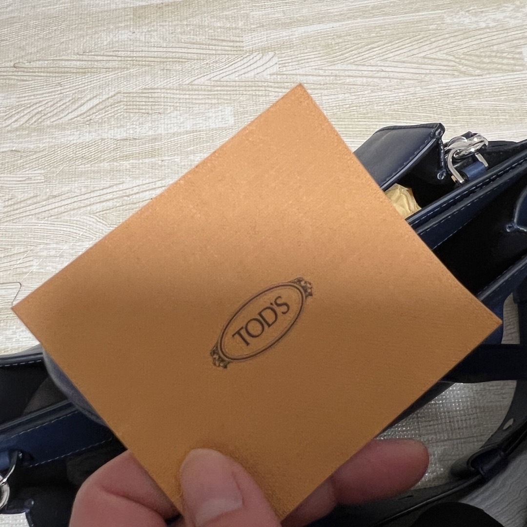 TOD'S(トッズ)のTods トッズ バック ブルー  ネイビー レディースのバッグ(ショルダーバッグ)の商品写真