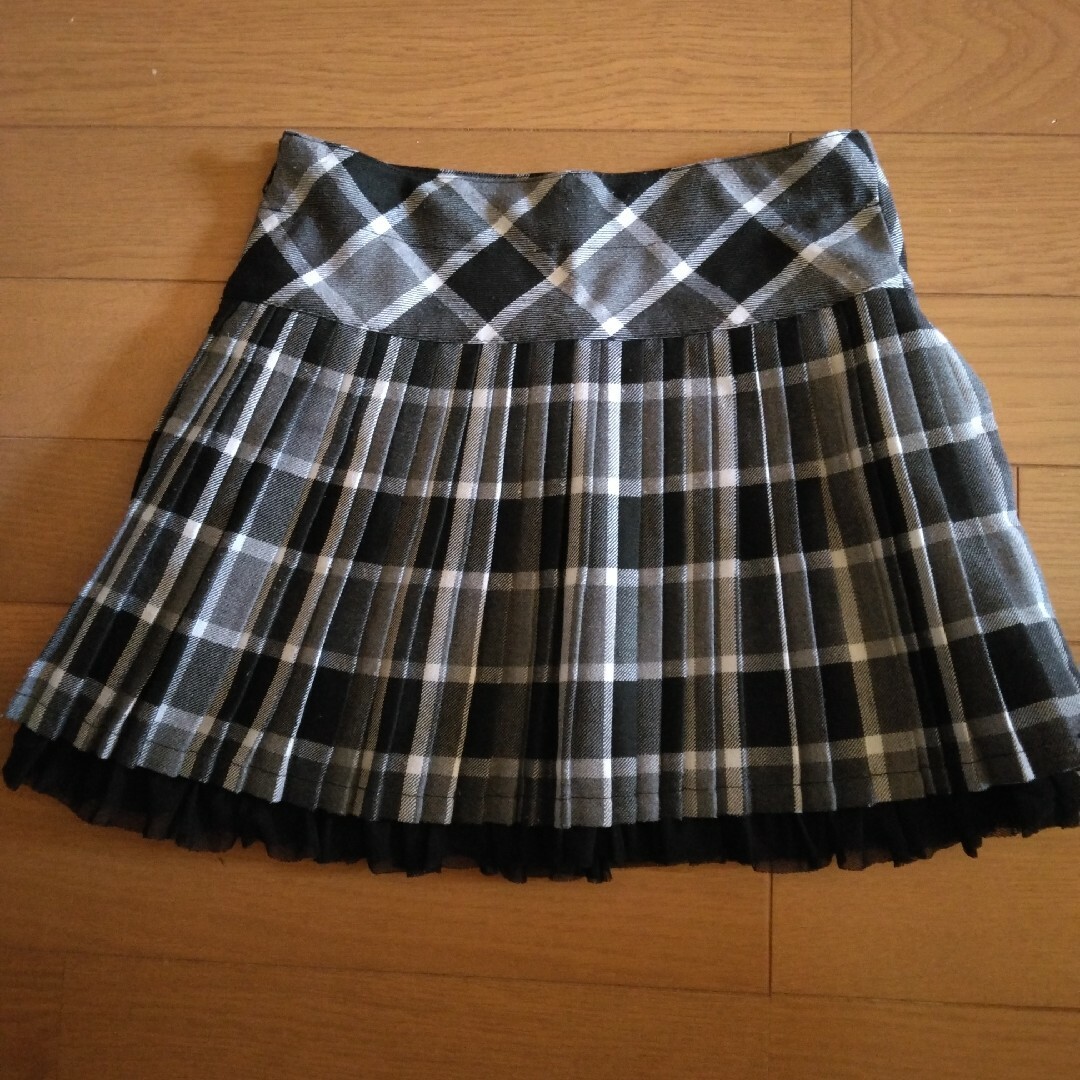 mezzo piano(メゾピアノ)の[美品] mezzo piano プリーツスカート 120㎝ キッズ/ベビー/マタニティのキッズ服女の子用(90cm~)(スカート)の商品写真