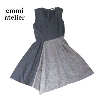 エミアトリエ(emmi atelier)の美品 emmi エミ 変形 チェック × グレー フレアワンピース(ひざ丈ワンピース)