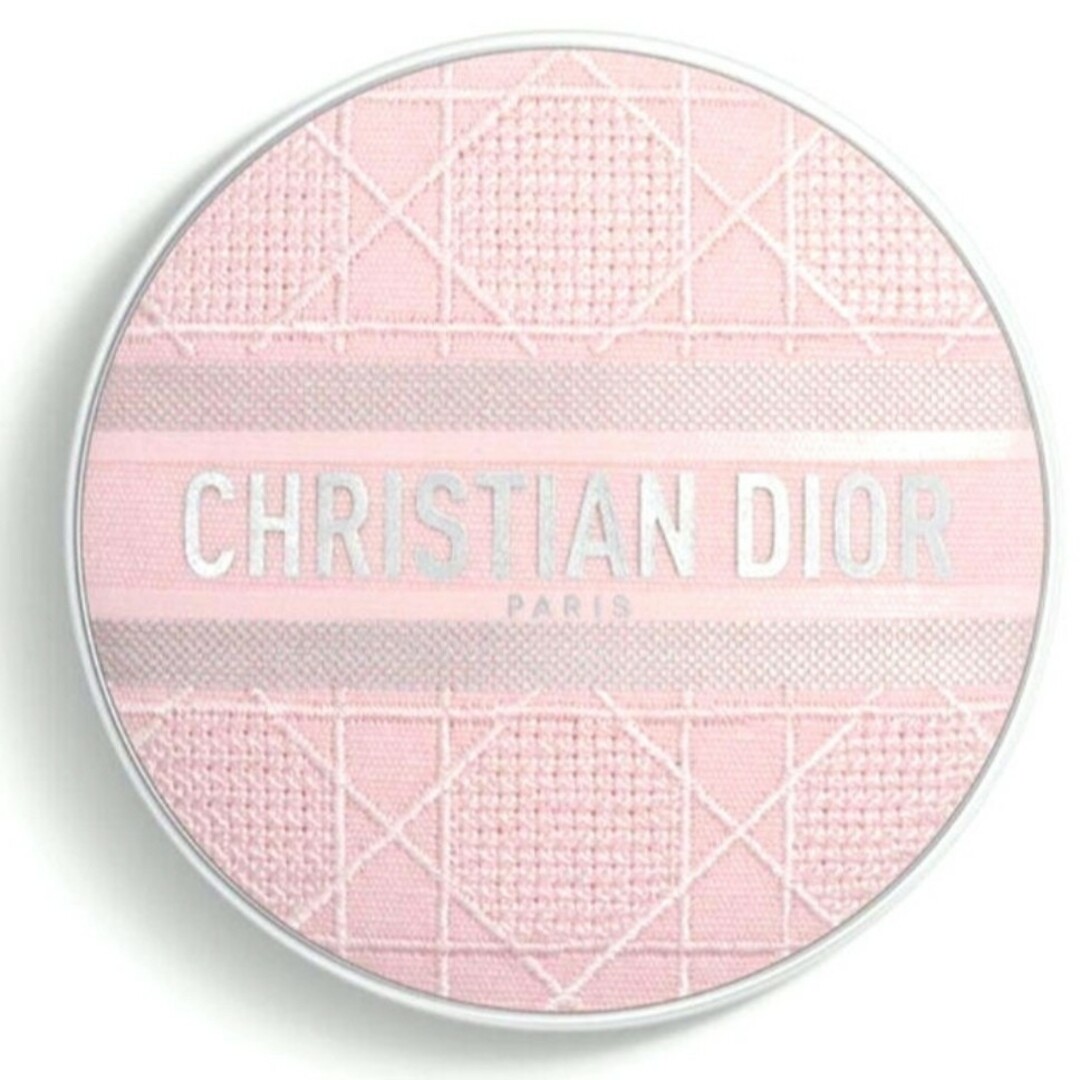 Dior(ディオール)のディオールスキン フォーエヴァートーンアップクッション　ケース　ピンク　数量限定 コスメ/美容のベースメイク/化粧品(ファンデーション)の商品写真