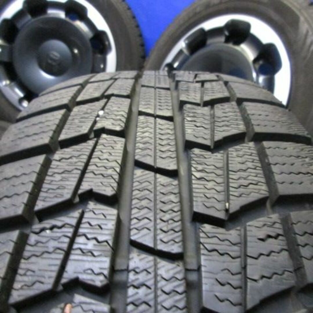 トヨタ(トヨタ)のユ）シエンタ純正15+　185/65R15　国産スタッドレス　2021年製 自動車/バイクの自動車(タイヤ・ホイールセット)の商品写真