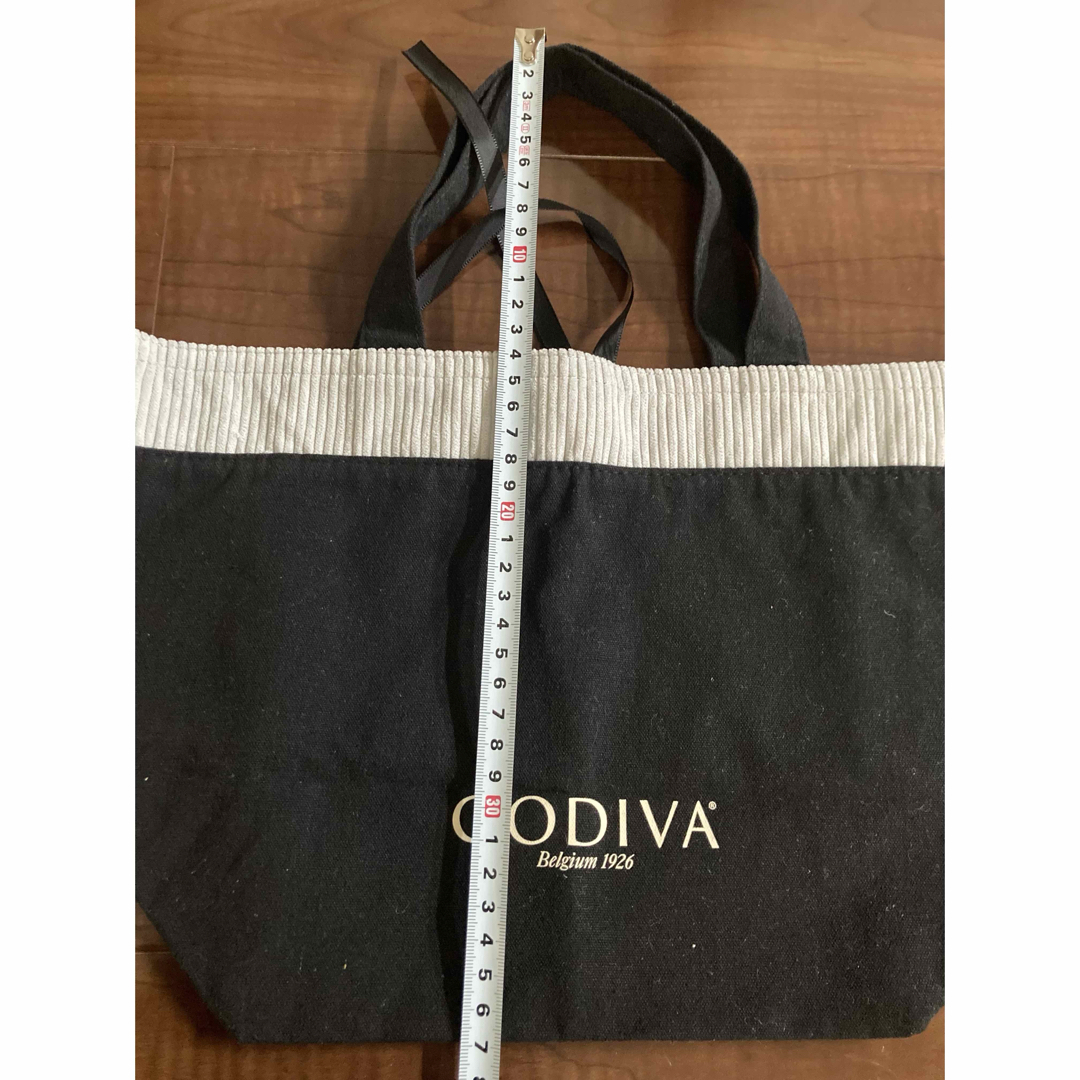 GODIVA(ゴディバ)のゴディバ トートバッグ 3個セット 食品/飲料/酒の食品(菓子/デザート)の商品写真